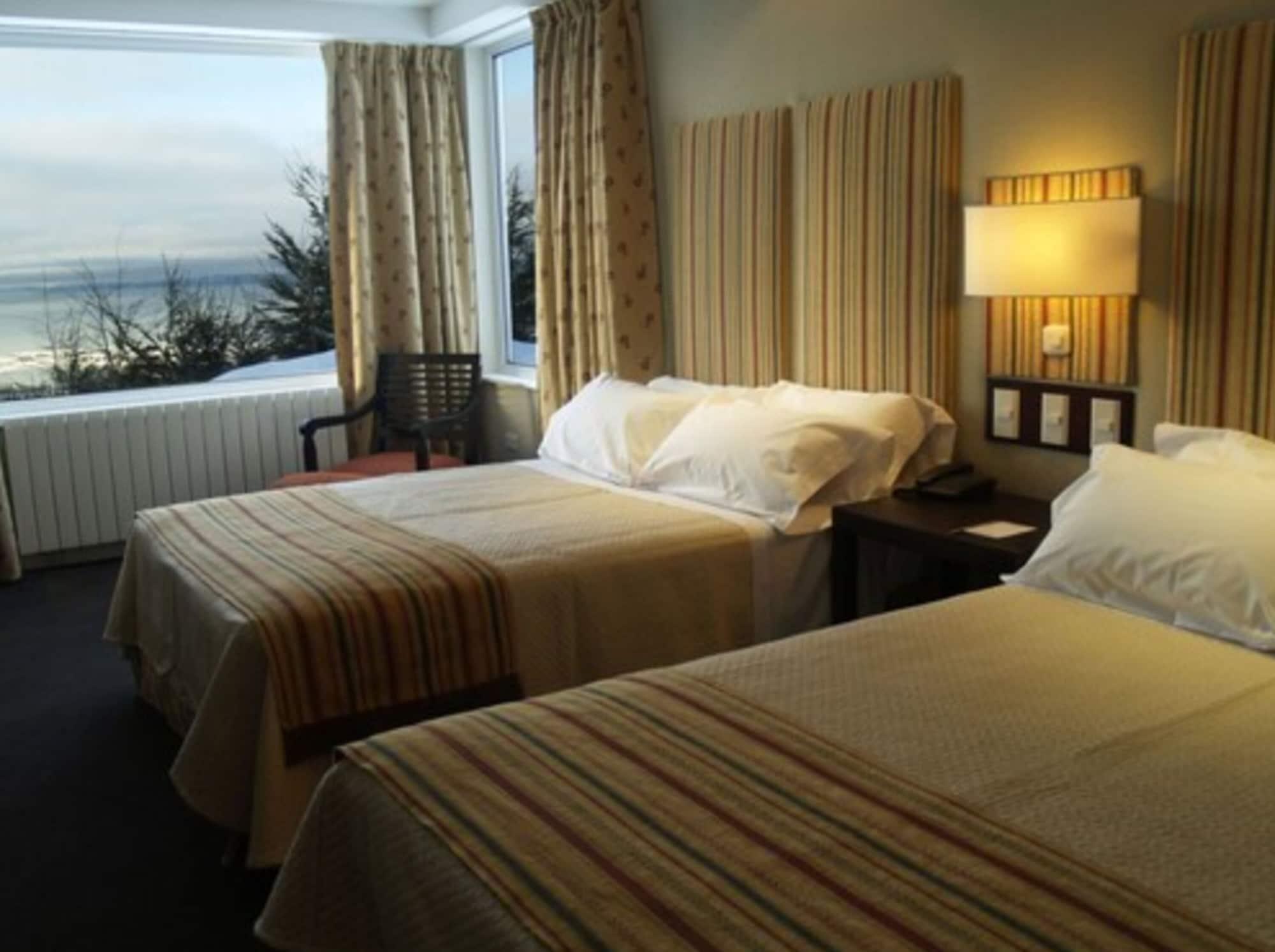 Los Acebos Ushuaia Hotel ภายนอก รูปภาพ