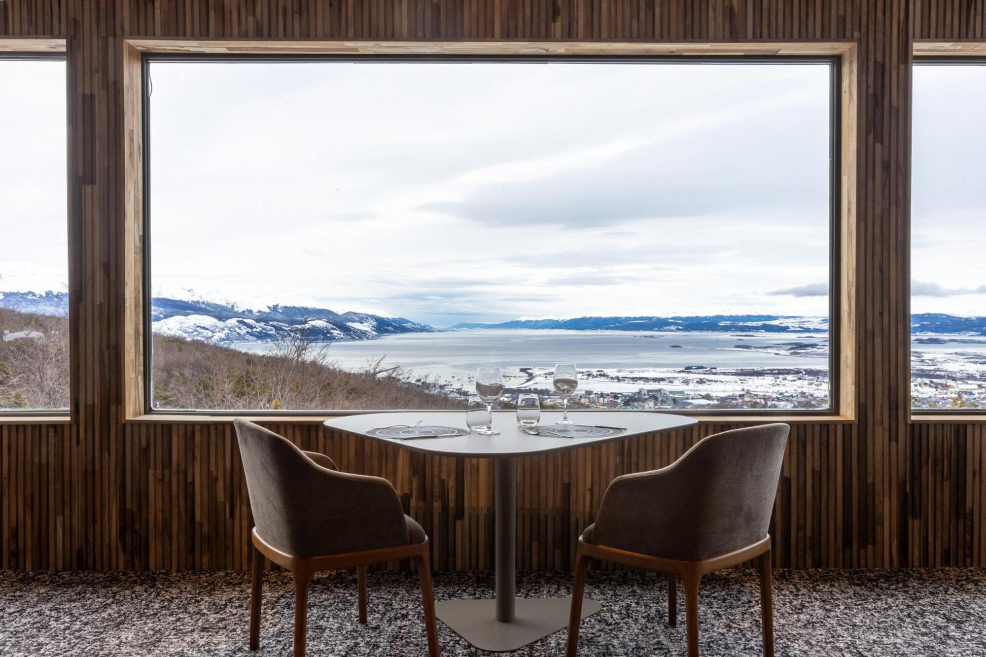 Los Acebos Ushuaia Hotel ภายนอก รูปภาพ