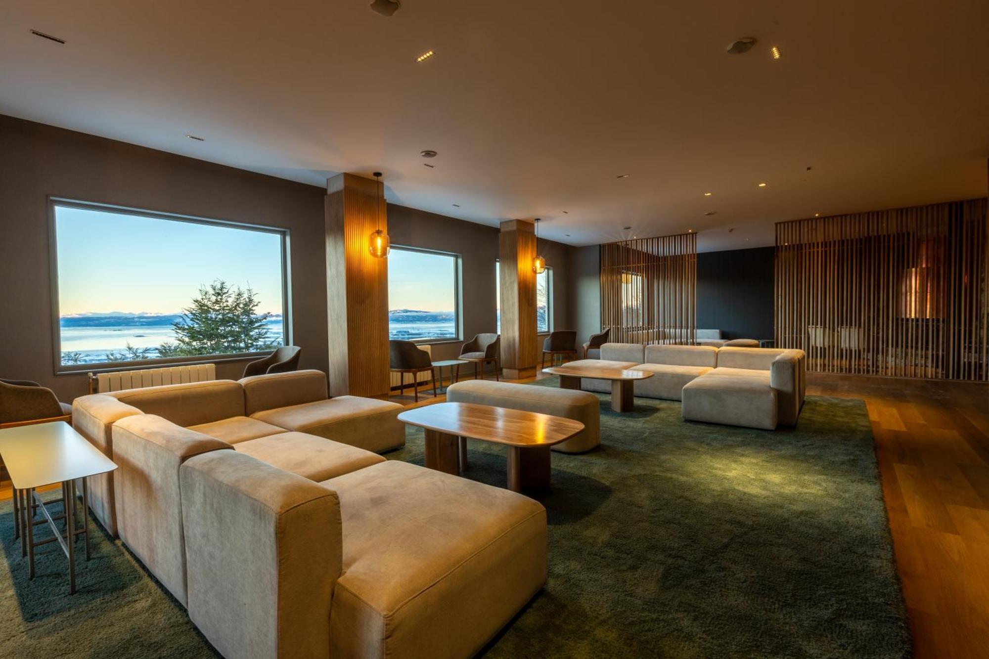 Los Acebos Ushuaia Hotel ภายนอก รูปภาพ